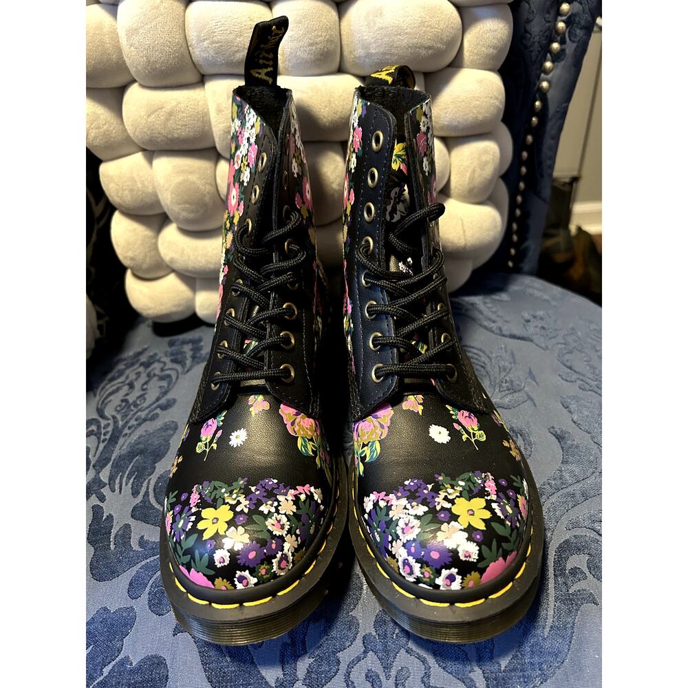 Dr Martens Pascal Black Pink Floral Size 7/EU 38 - Picture 4 of 6